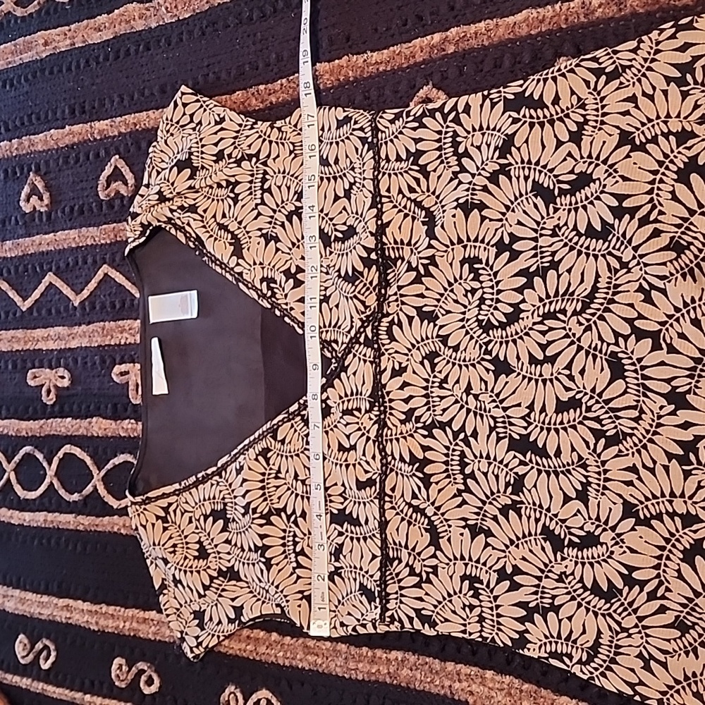 Detailed top - Picture 2 of 7